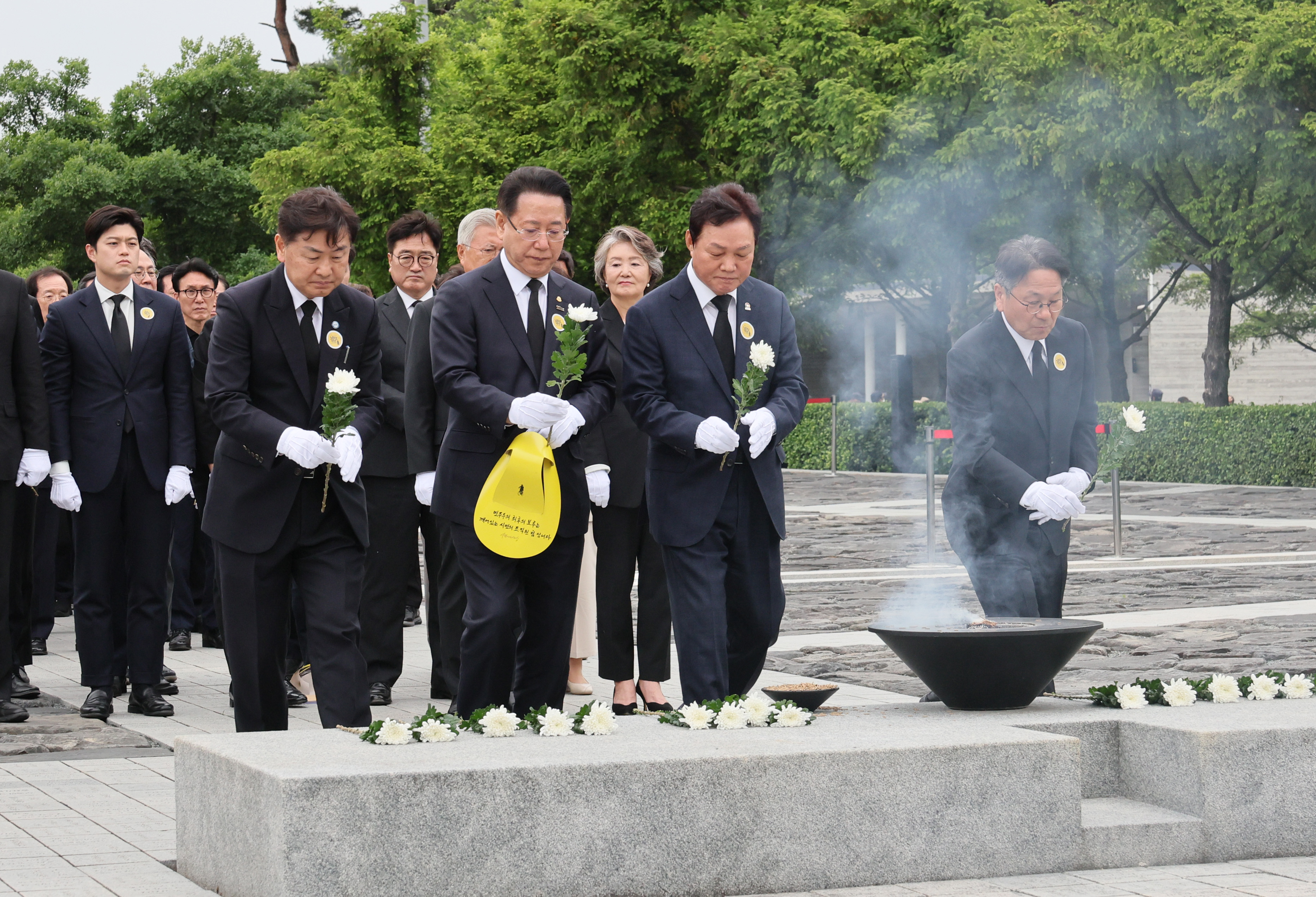  , (ͺ) 빫   ߵ 