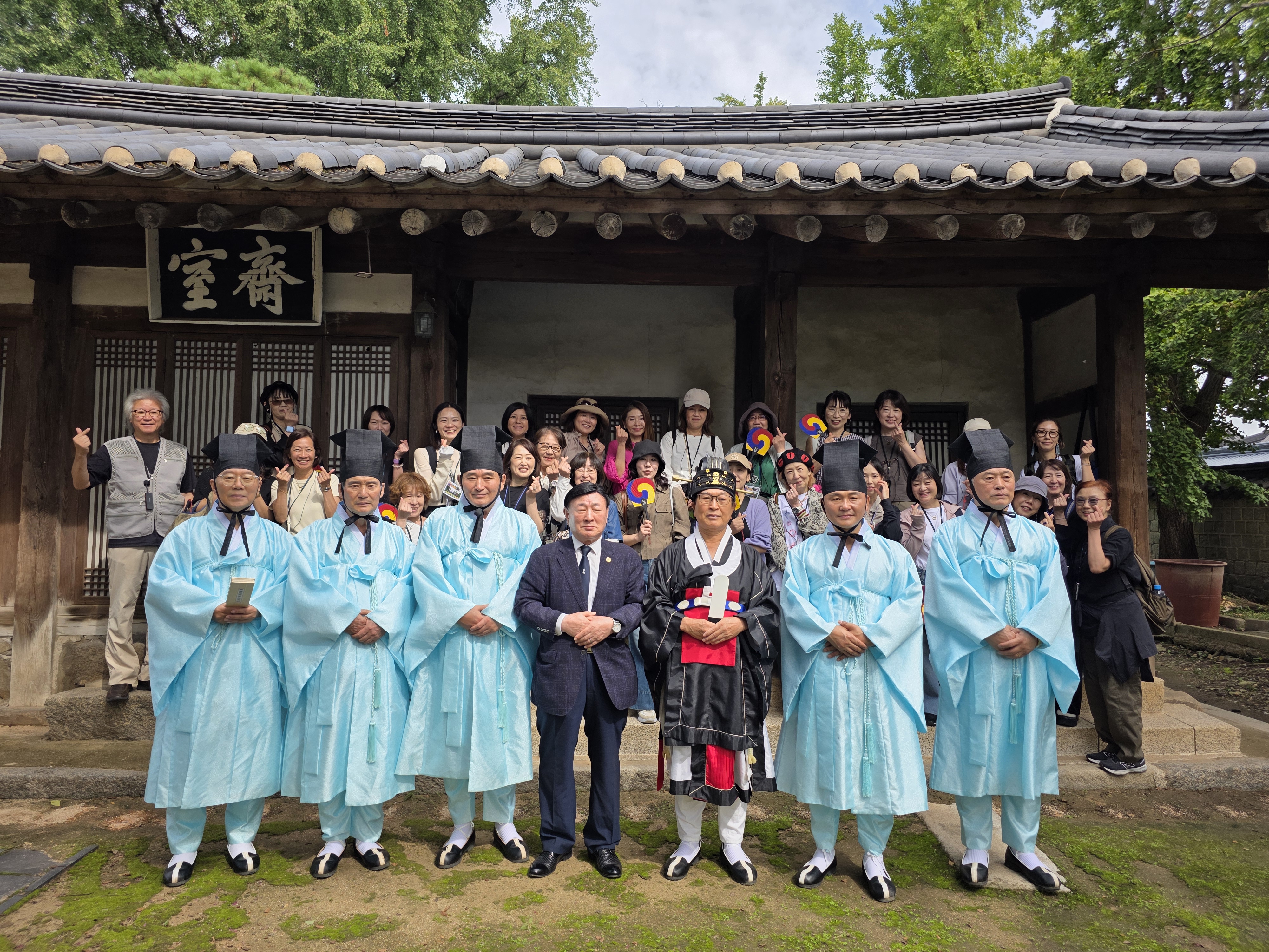 , BTS 븦   縦 ȴ١