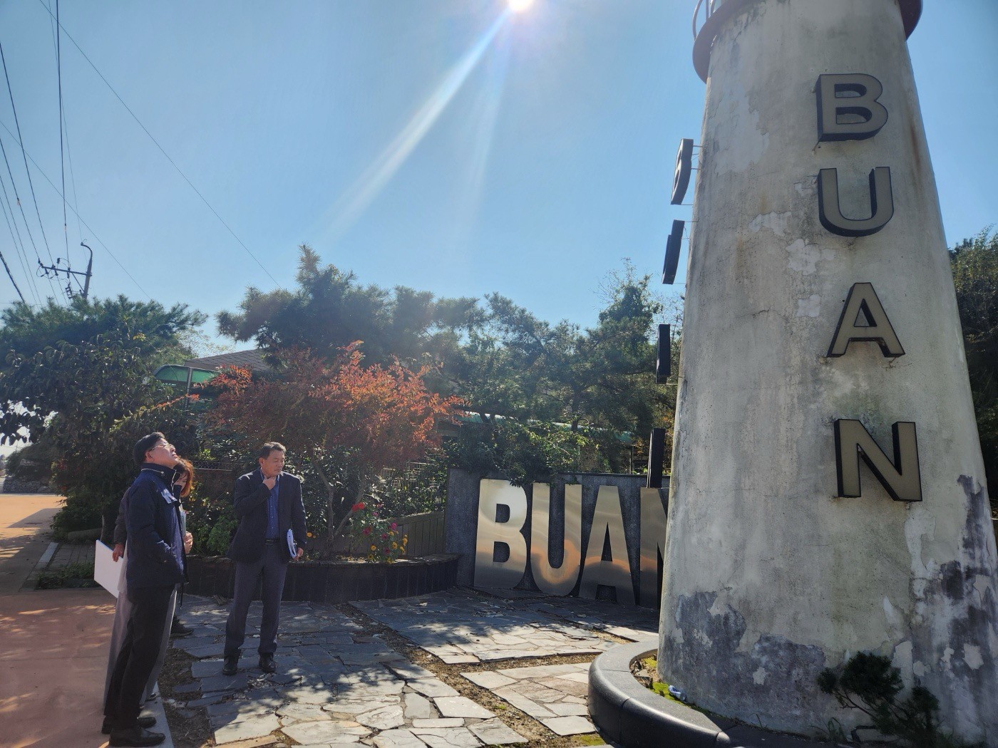 ȭ ξȱ α, ξ ðθ  ǽ