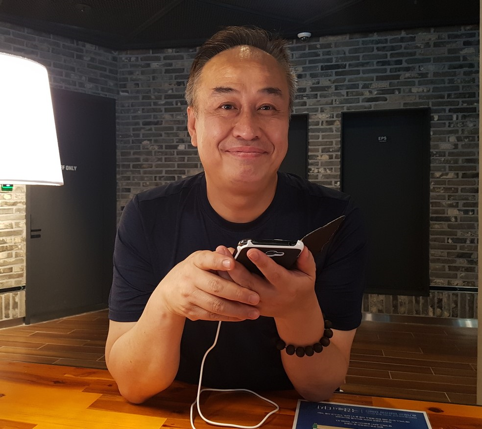 ������ ���� "���̻� 1, ���̻� 2"