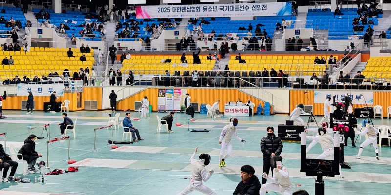 �ͻ꼭 �������� �߰ſ� �ºΡ���� ������ǥ ���ߴ�ȸ ����